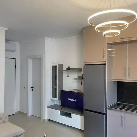 Florian Bejdaj Apartment *